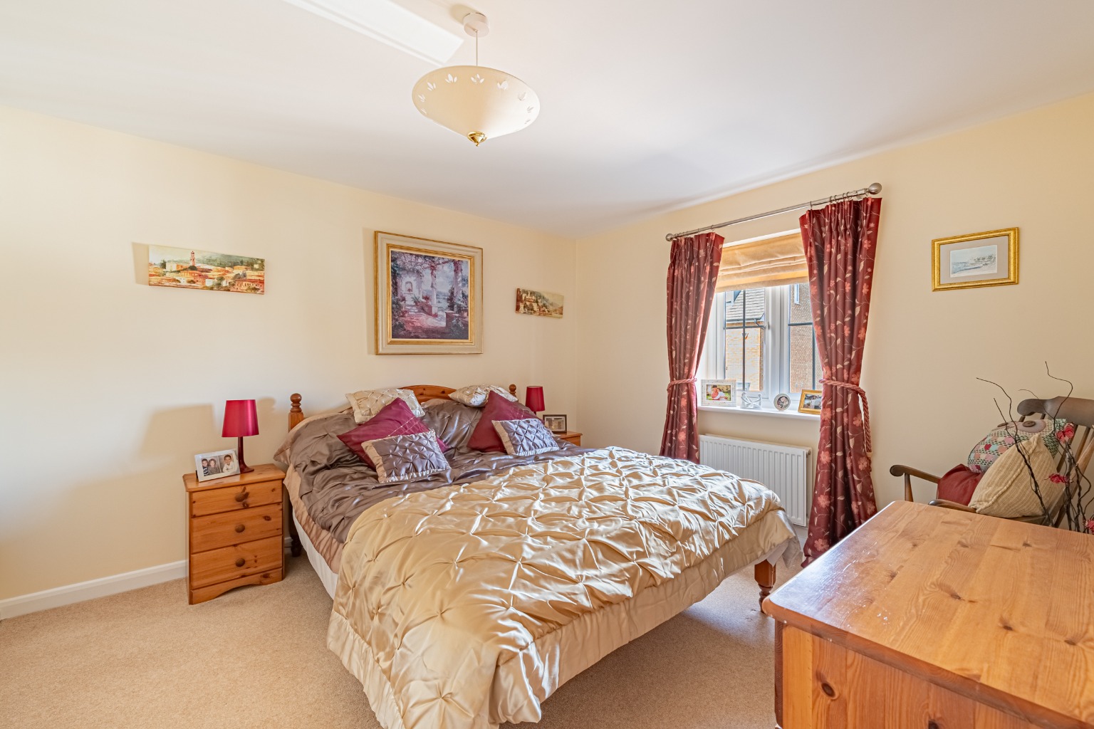 Immaculate 4 Bed Family Home Set in Quiet Cul-de-Sac in Papworth Everard Property image 5