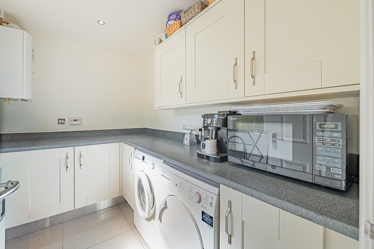 Immaculate 4 Bed Family Home Set in Quiet Cul-de-Sac in Papworth Everard Property image 12