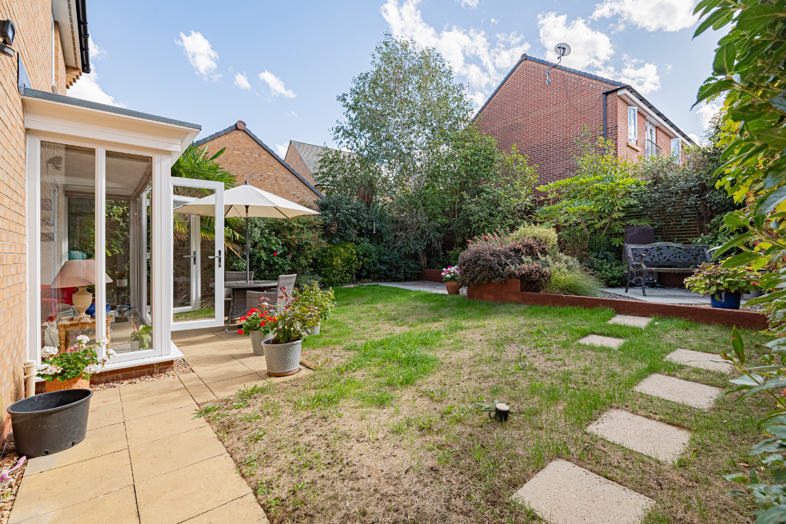 Immaculate 4 Bed Family Home Set in Quiet Cul-de-Sac in Papworth Everard Property image 19