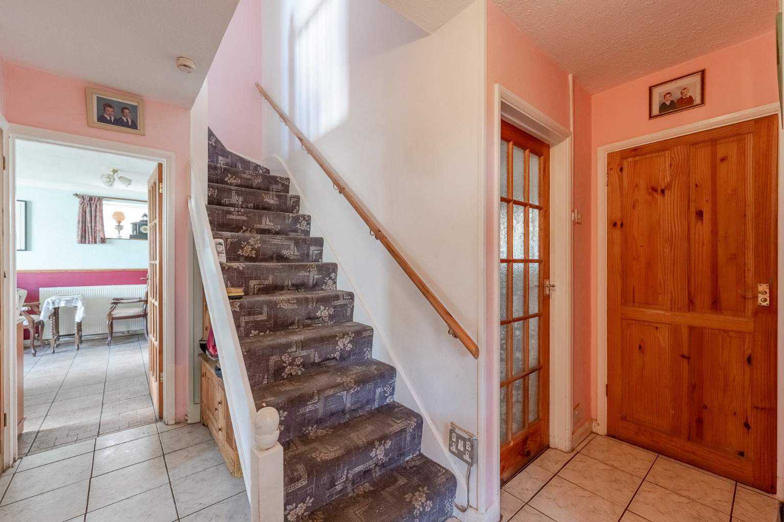 Detached chalet bungalow offering versatile accommodation, over looking fields to front and rear Property image 4