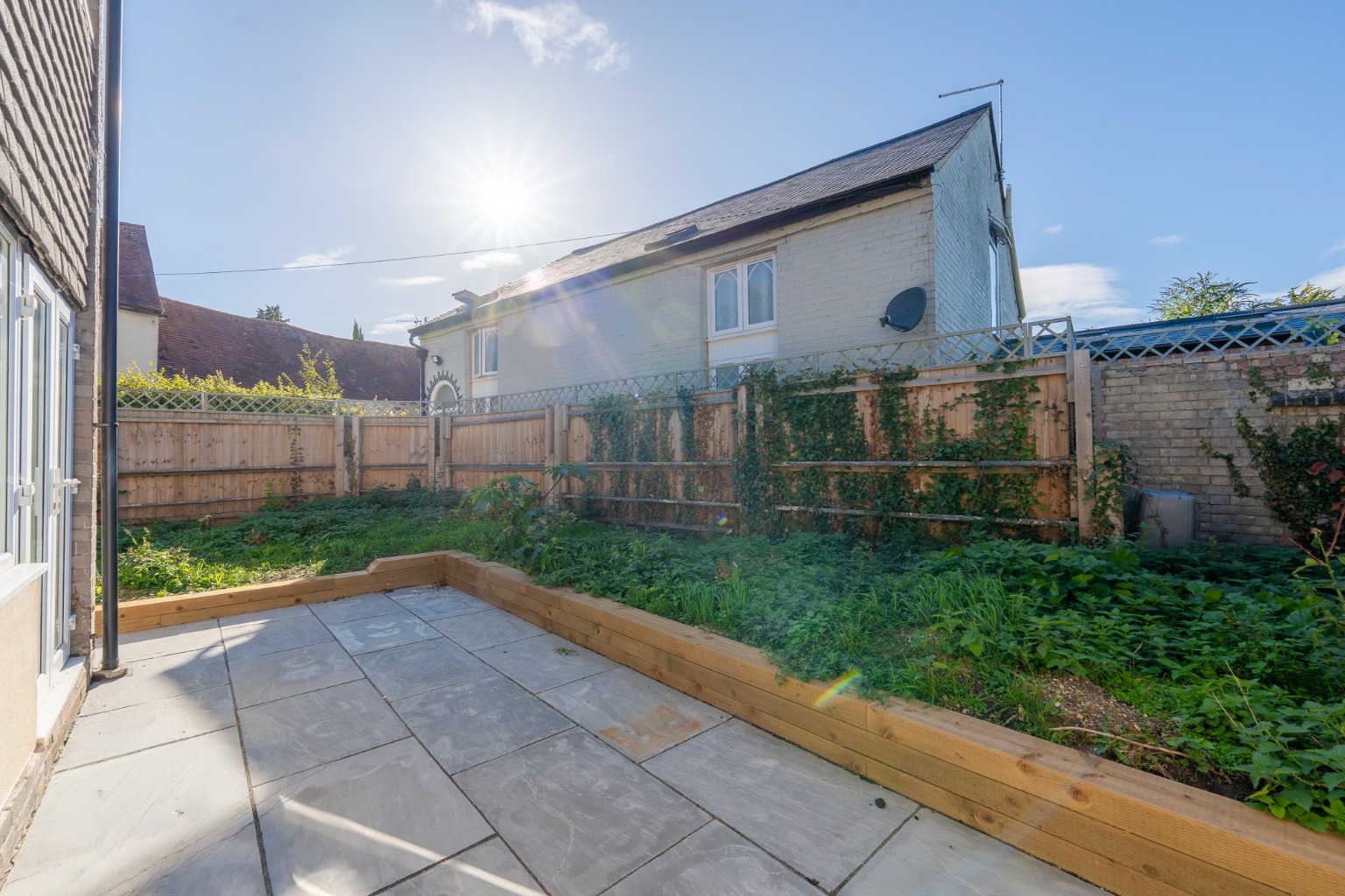 A SPACIOUS FOUR BEDROOM HOME IN THE HEART OF SOUGHT-AFTER BUCKDEN Property image 8