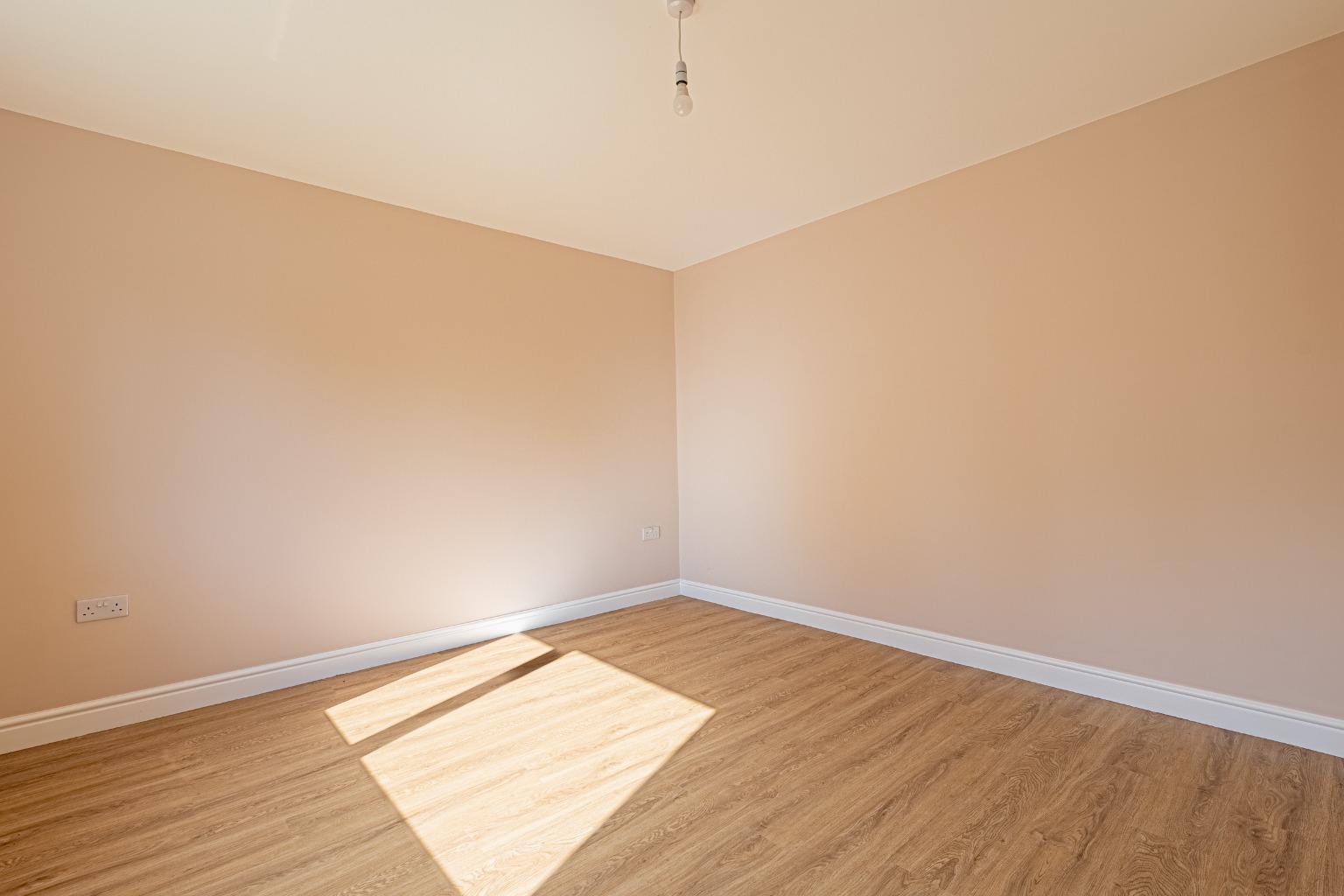 Stunning Three Bed Renovated Home in Eaton Socon, No Onward Chain! Property image 18