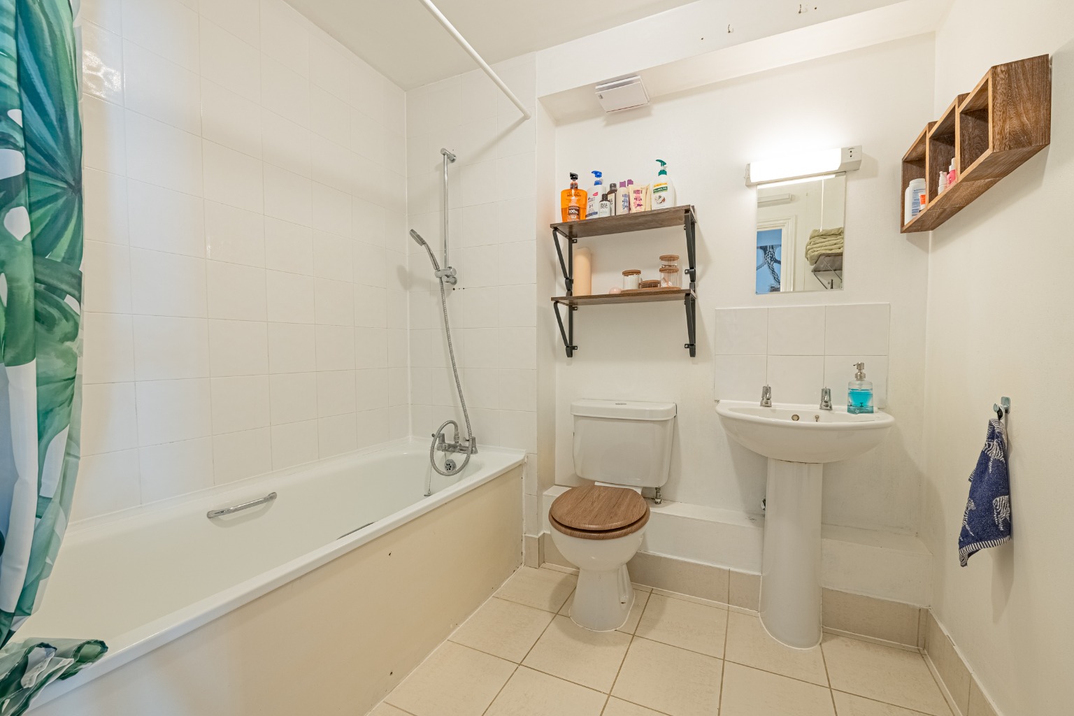 Spacious one double bedroom apartment in central Cambridge Property image 5