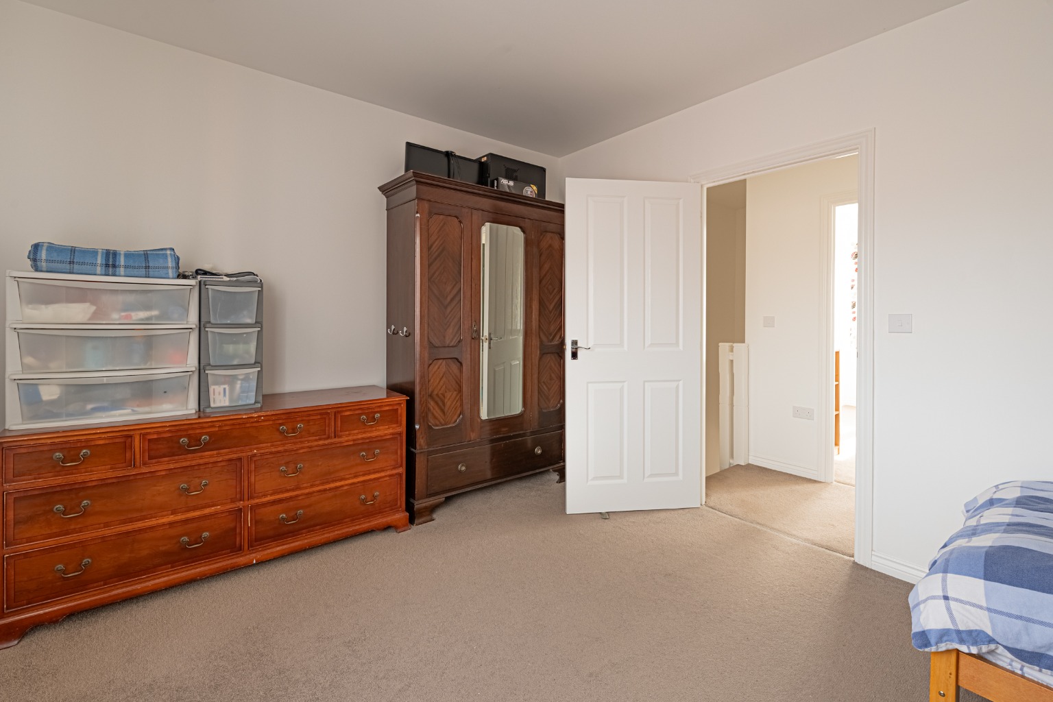 Spacious two double bedroom home in Upper Cambourne Property image 12