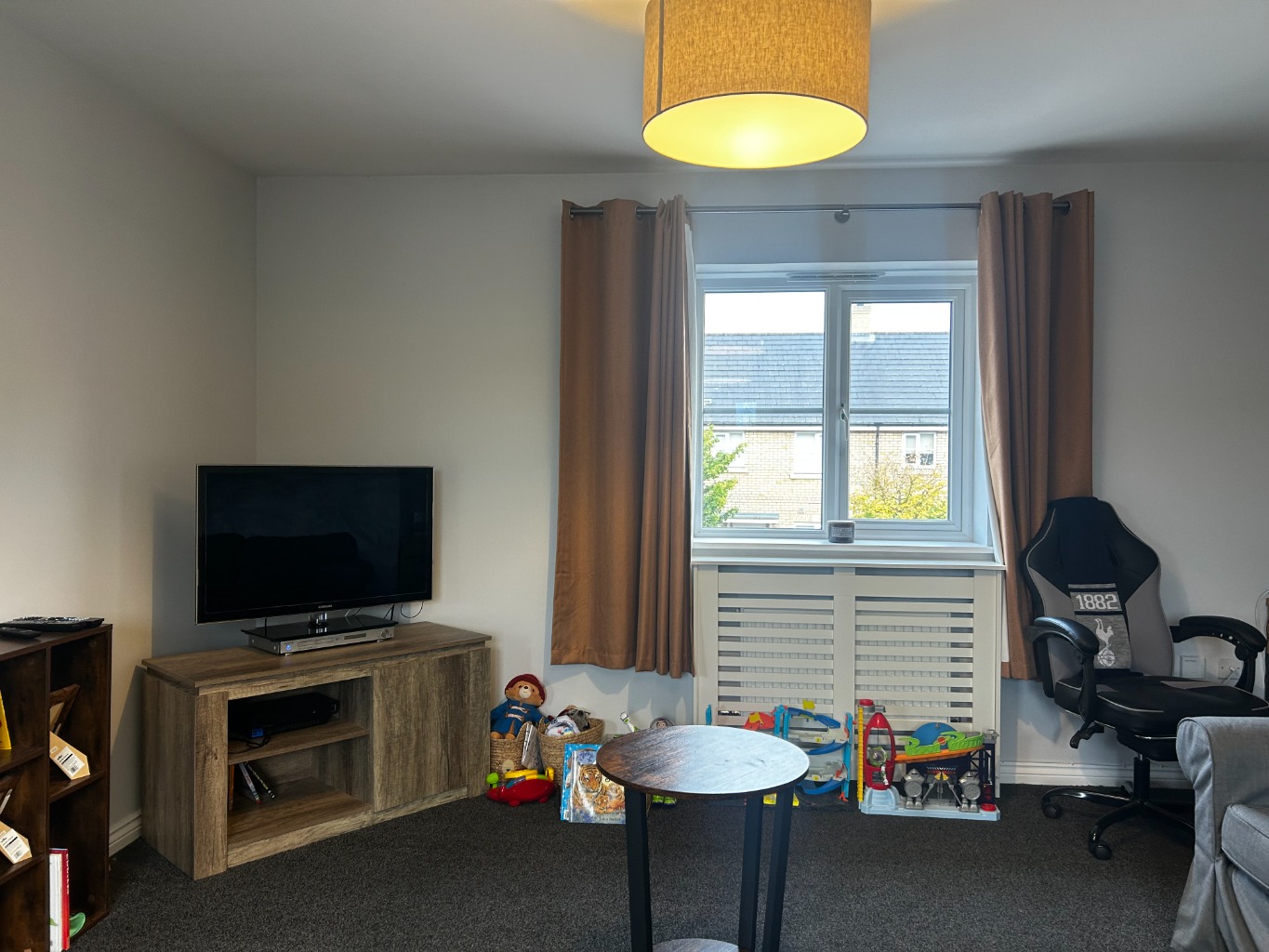 A TWO BEDROOM COACH HOUSE LOCATED IN EYNESBURY MANOR, ST.NEOTS. AVAILABLE EARLY NOVEMBER. Property image 3