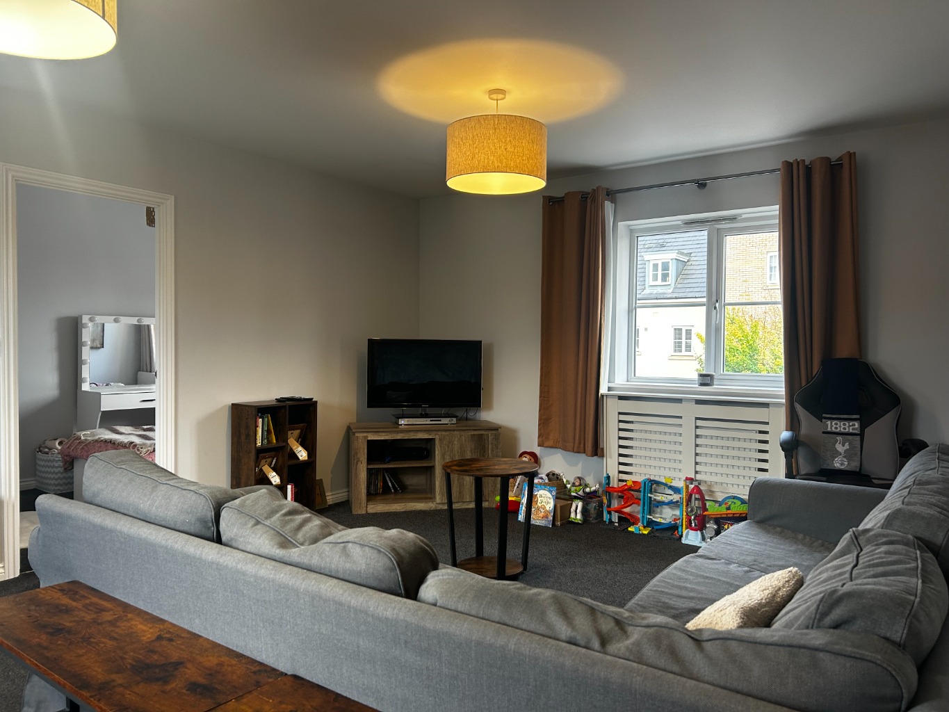 A TWO BEDROOM COACH HOUSE LOCATED IN EYNESBURY MANOR, ST.NEOTS. AVAILABLE EARLY NOVEMBER. Property image 2