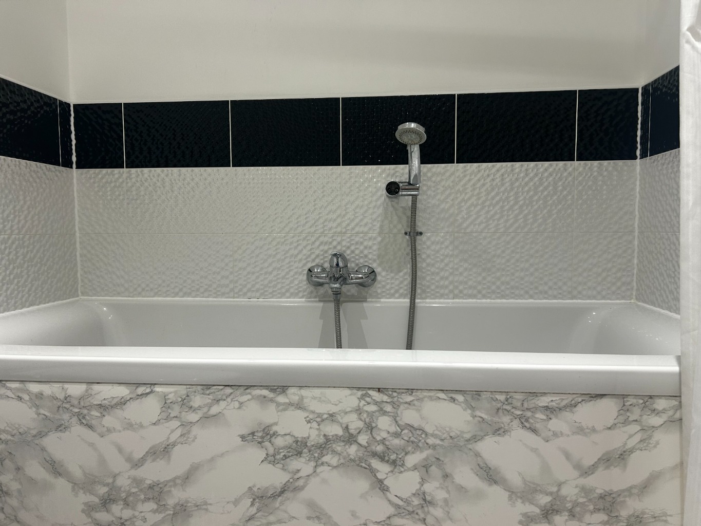 2 BEDROOM APARTMENT IN RED ADMIRAL COURT, LITTLE PAXTON Property image 11