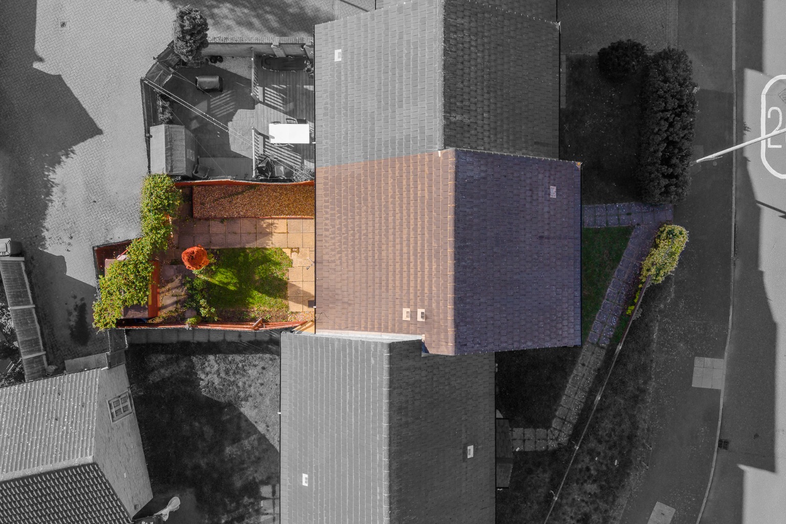 NO FORWARD CHAIN THREE BEDROOM HOME TWO BATHROOMS CLOSE TO SCHOOLS & AMENITIES Property image 7