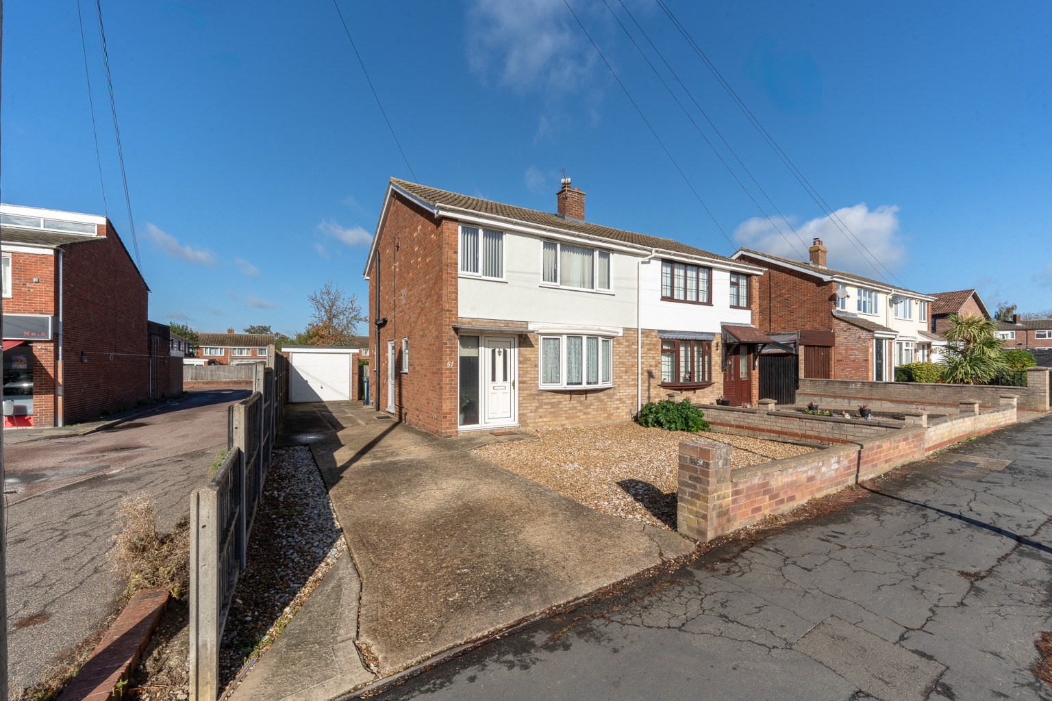 Longsands Road, St. Neots, Cambridgeshire, PE19 1TA