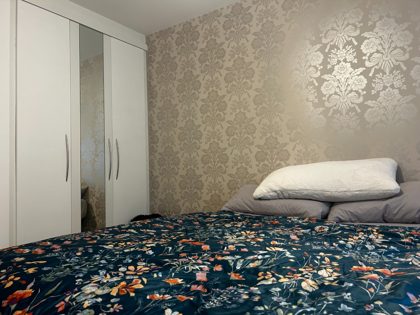 TWO BEDROOM GROUND FLOOR APARTMENT Property image 5