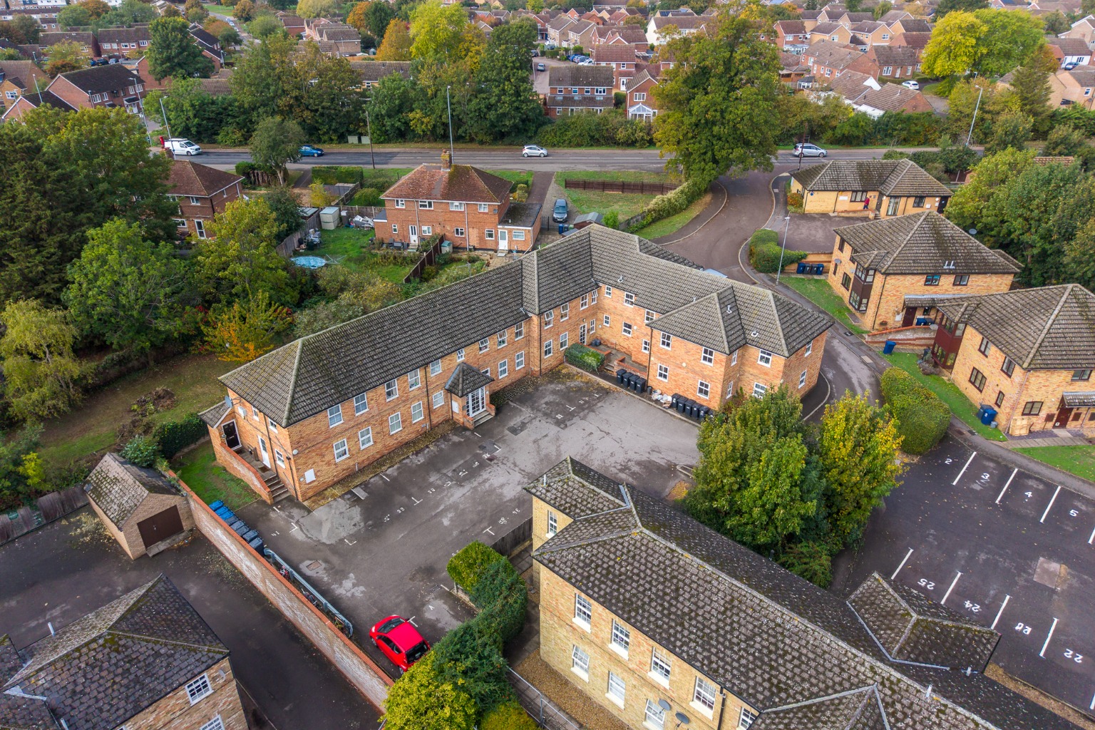 Linclare Place, Eaton Ford, St. Neots, Cambridgeshire, PE19 7AH