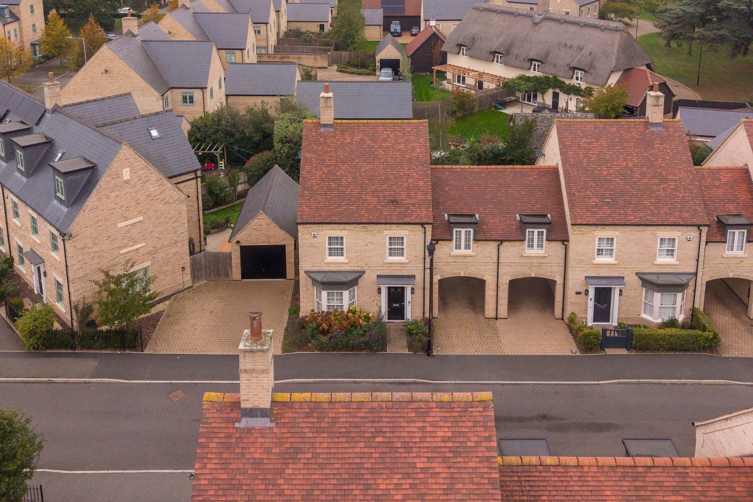 Immaculate 3 Bedroom Link-Detached Home in Sought-After Brampton Park Property image 25