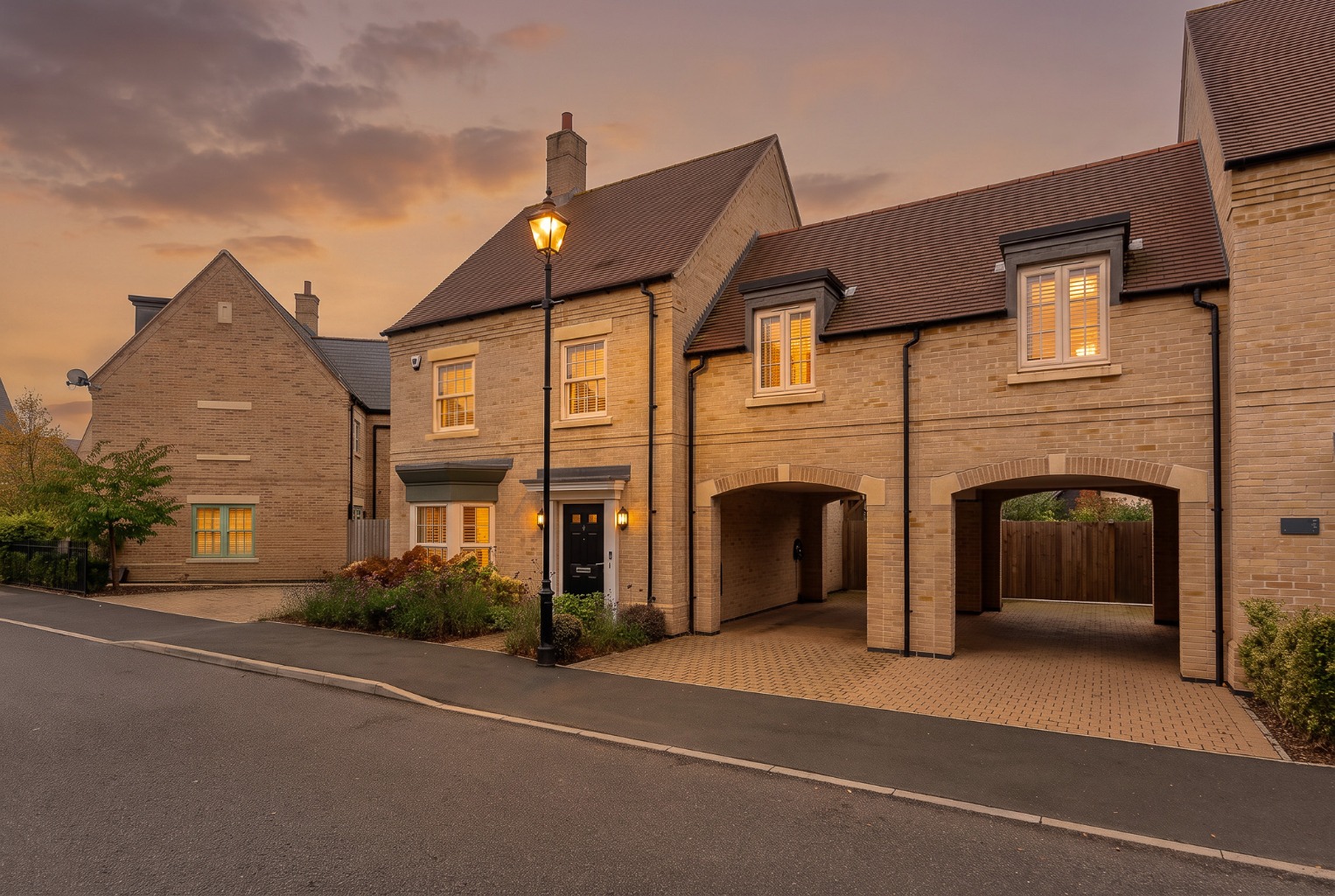 Immaculate 3 Bedroom Link-Detached Home in Sought-After Brampton Park Property image 26
