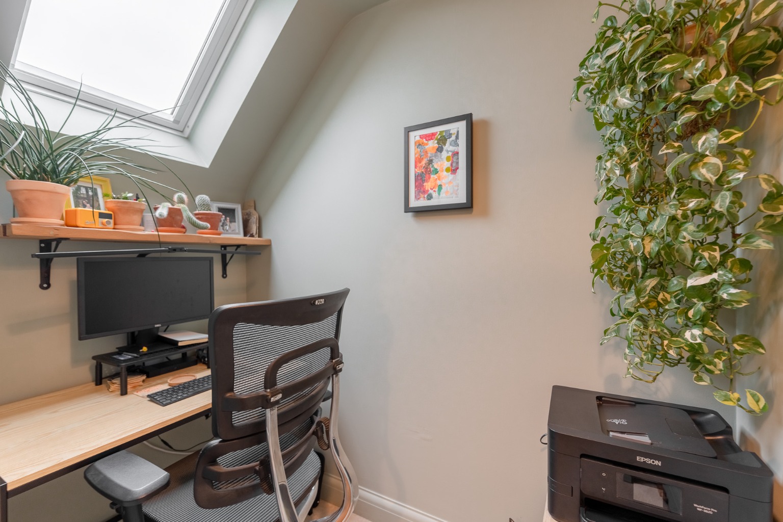 Immaculate 3 Bedroom Link-Detached Home in Sought-After Brampton Park Property image 21