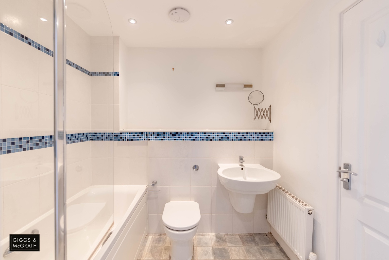 Modern Two Double Bedroom Apartment in Stukeley Meadows, Huntingdon Property image 9