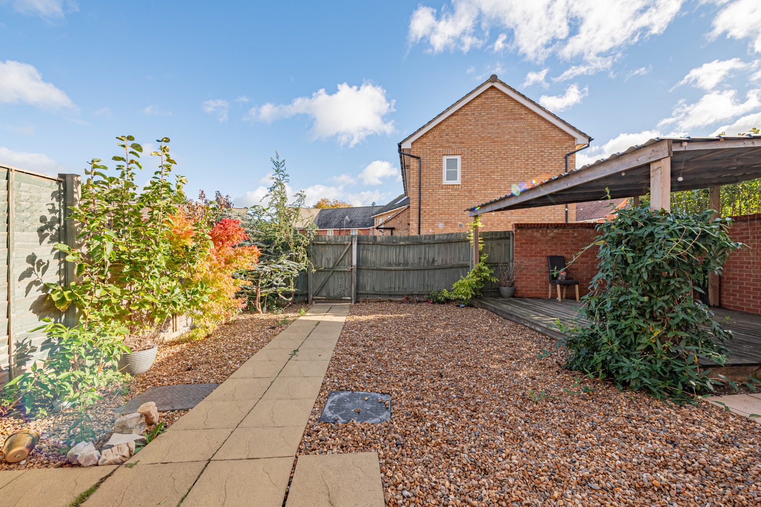 Charming 3-Bed Cambridge Home with Stunning Kitchen & Garden Property image 12