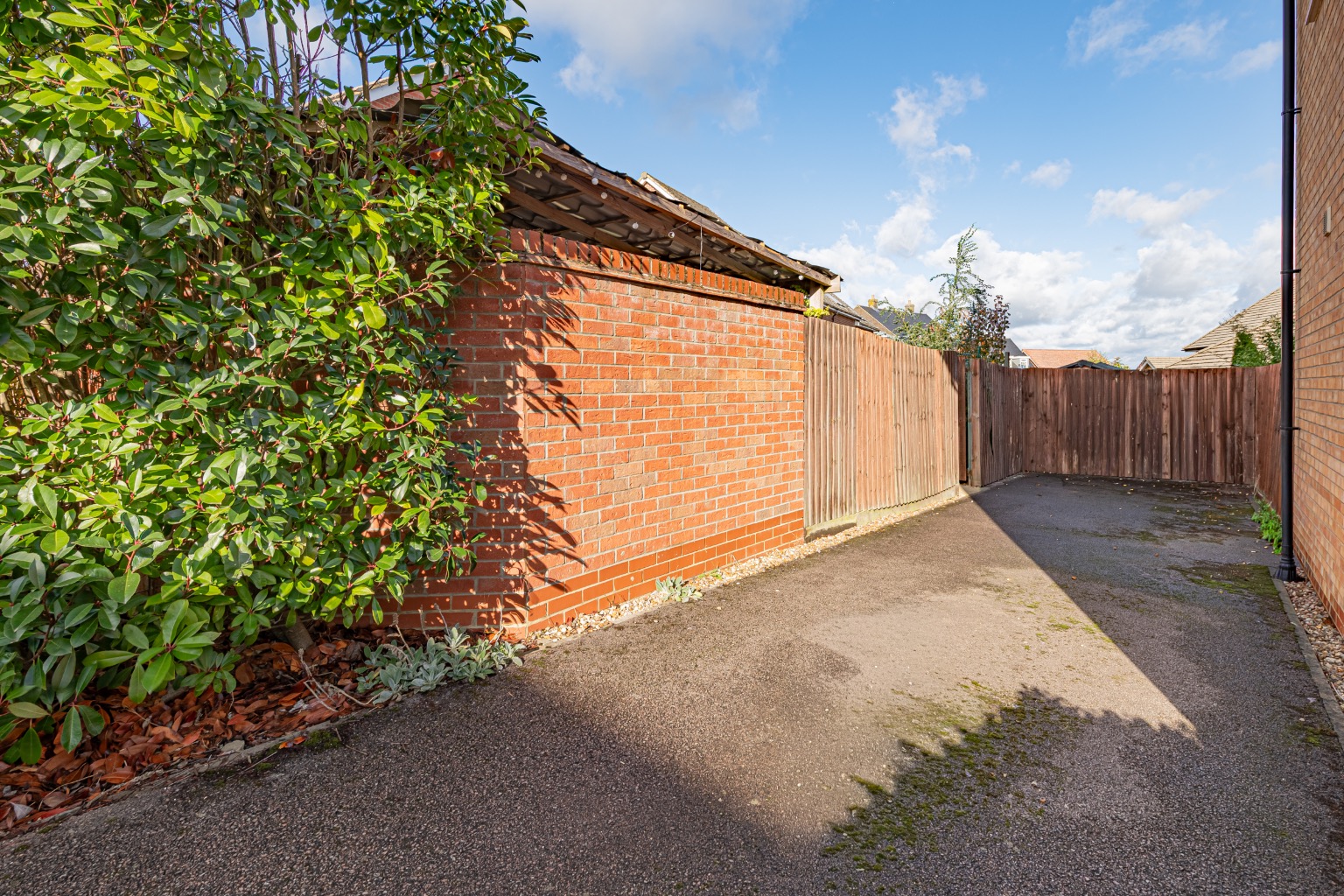 Charming 3-Bed Cambridge Home with Stunning Kitchen & Garden Property image 16