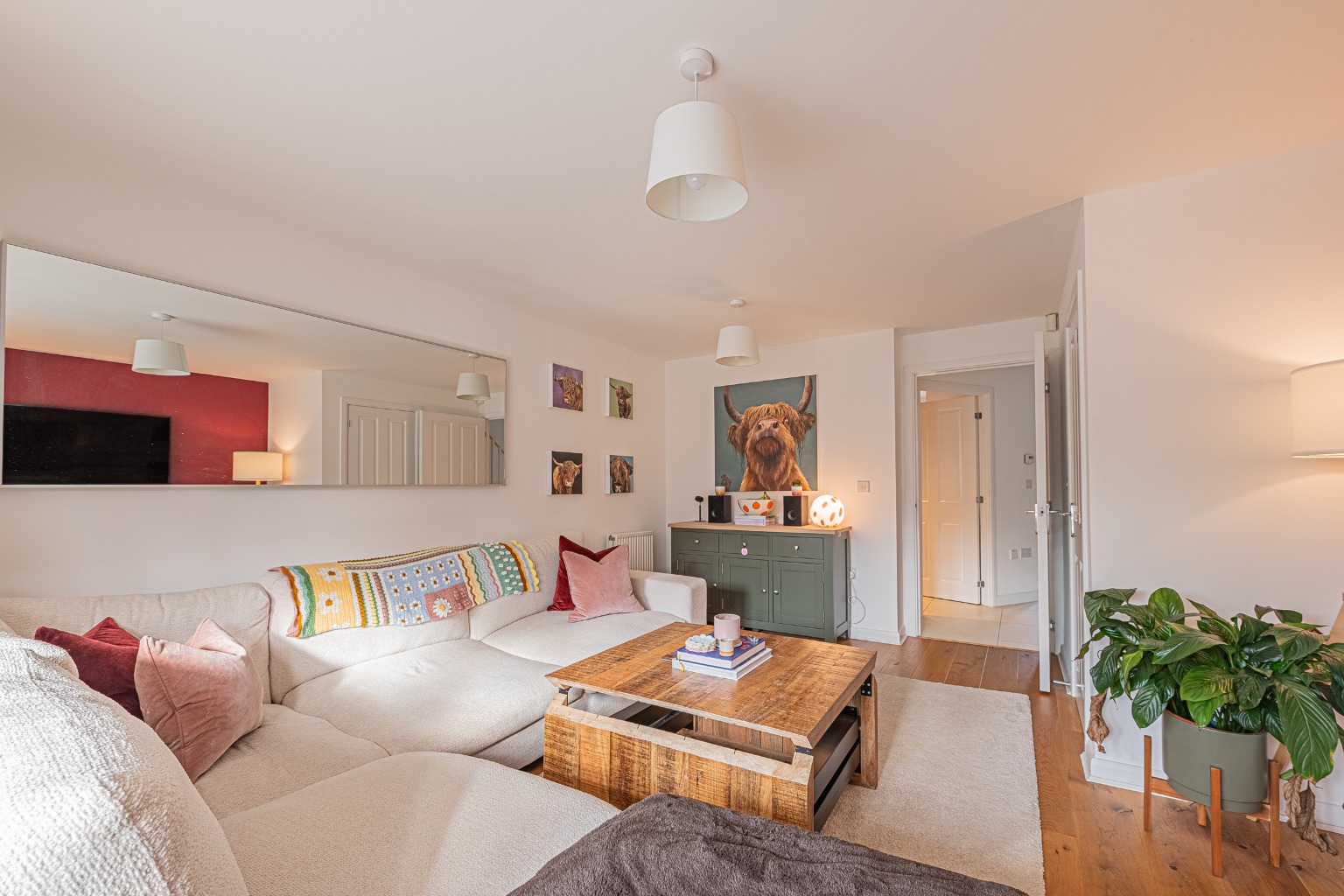 Immaculate 3-Bed Townhouse in Papworth Everard Property image 6