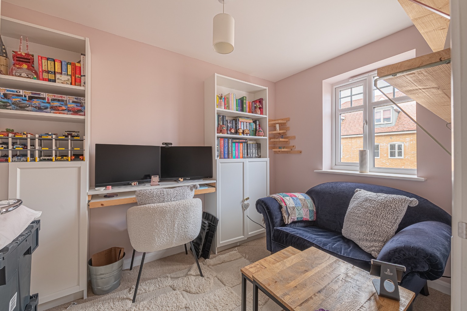 Immaculate 3-Bed Townhouse in Papworth Everard Property image 9