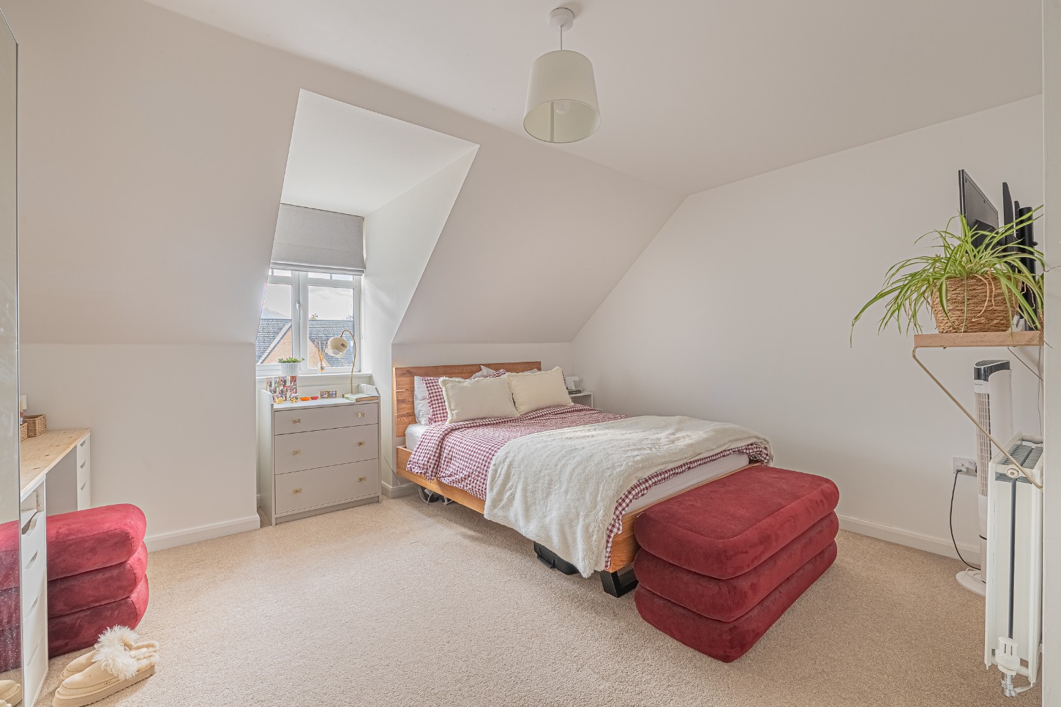 Immaculate 3-Bed Townhouse in Papworth Everard Property image 10