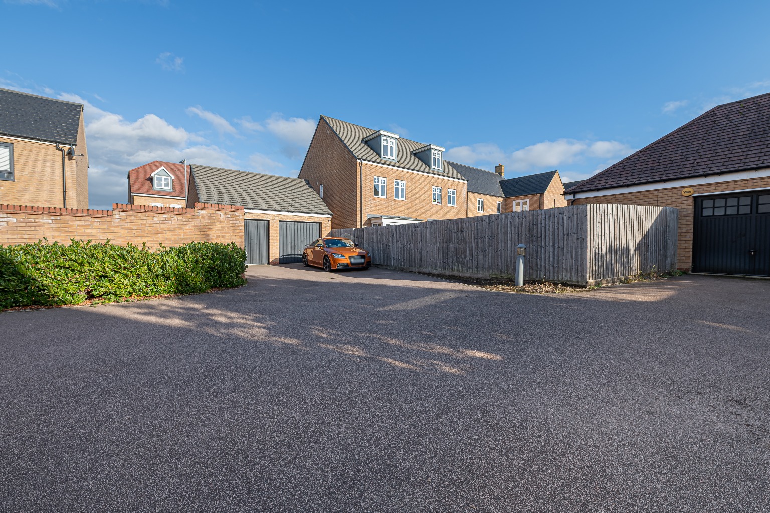 Immaculate 3-Bed Townhouse in Papworth Everard Property image 20