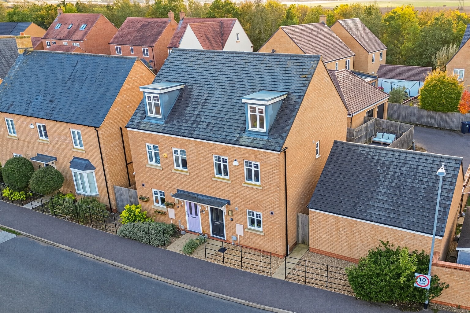 Summers Hill Drive, Papworth Everard, Cambridge, Cambridgeshire, CB23 3AB