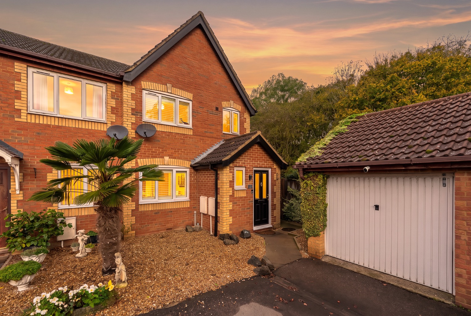 3 Bedroom end of terrace house for sale Property image 20