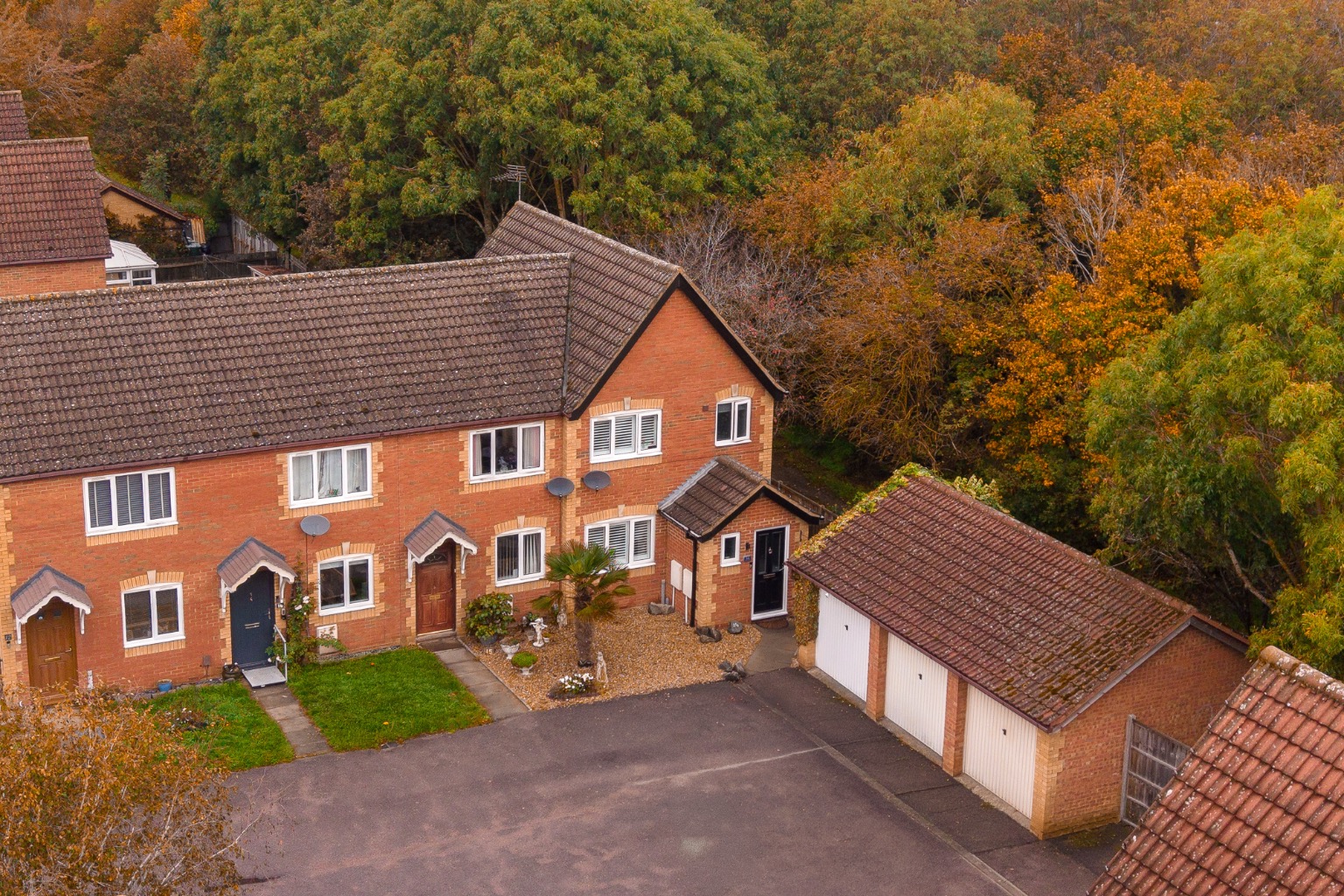 3 Bedroom end of terrace house for sale Property image 19