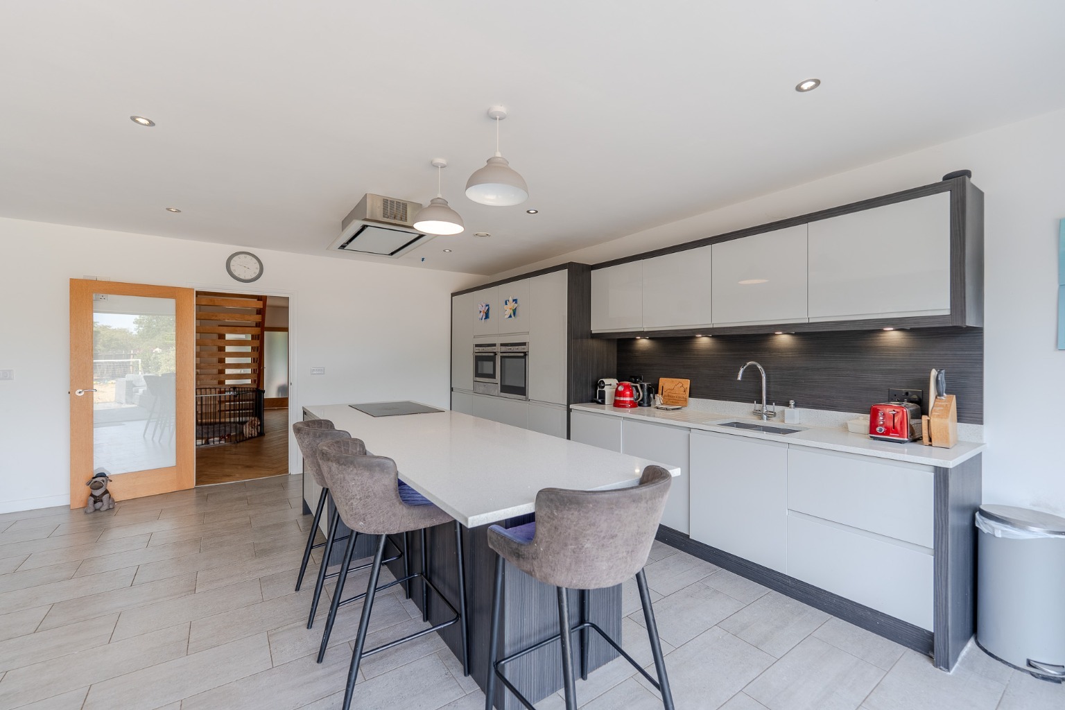 *** Guide Price £675,000 - £700,000 *** Property image 9
