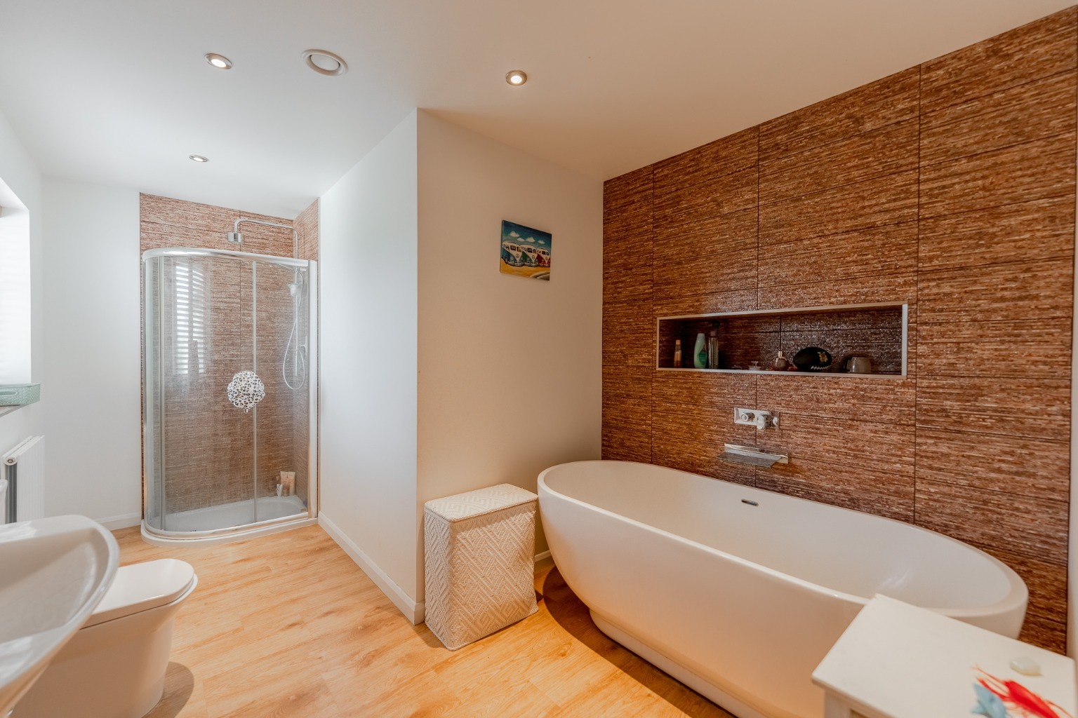*** Guide Price £675,000 - £700,000 *** Property image 13