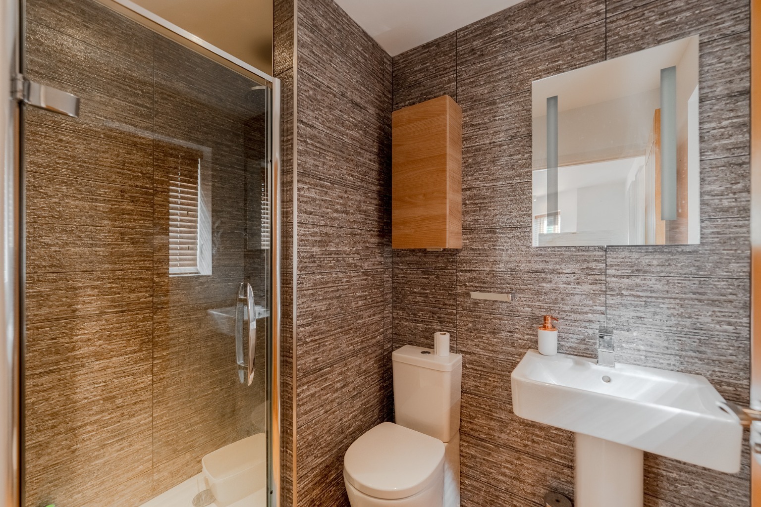 *** Guide Price £675,000 - £700,000 *** Property image 18