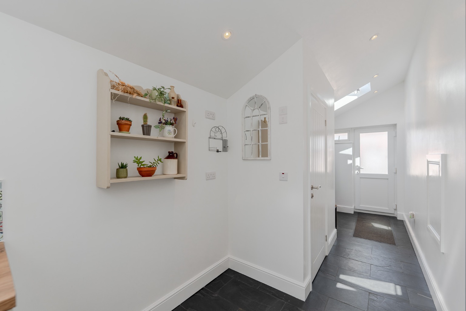 *** Guide Price £325,000 - £350,000 *** Well Presented 3 Bedroom Extended Detached Home in Somersham Property image 8
