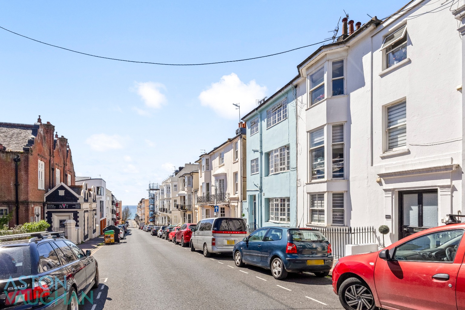 Beautifully Finished One Bedroom Lower Ground Floor Apartment