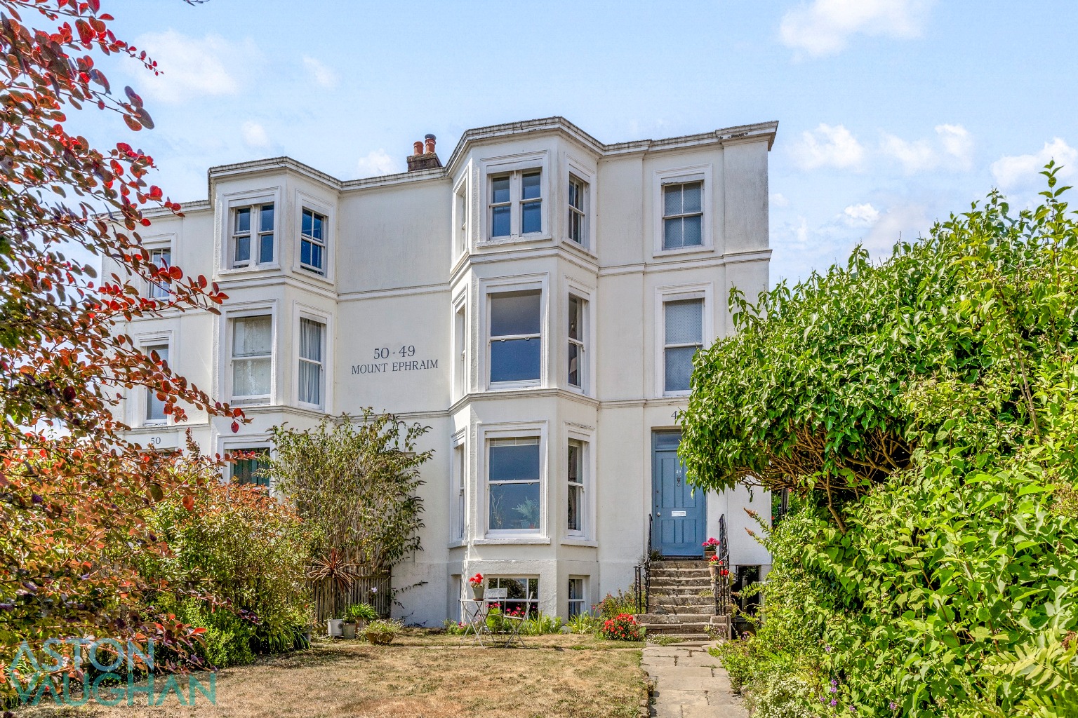 Elegant semi-detached Victorian townhouses