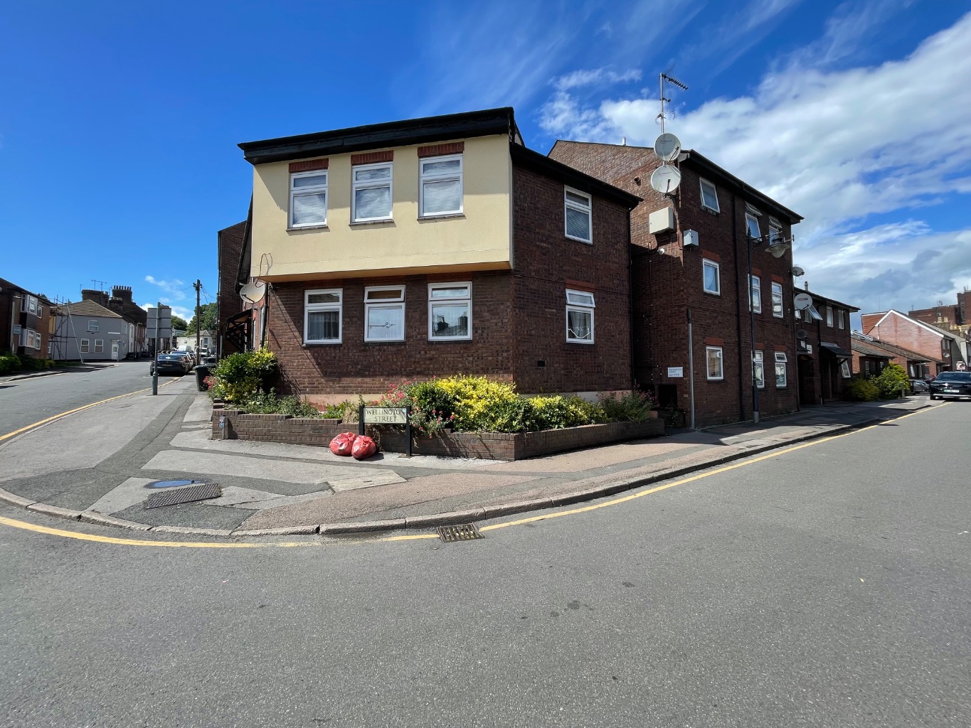 Wellington Court, Wellington Street, Luton