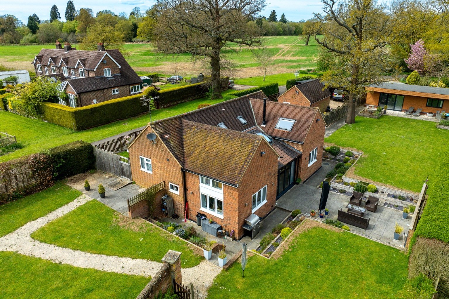 Executive four bedroom detached home with additional detached Annexe on private estate.