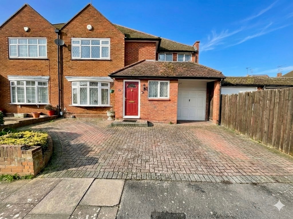 Hemingford Drive, Luton