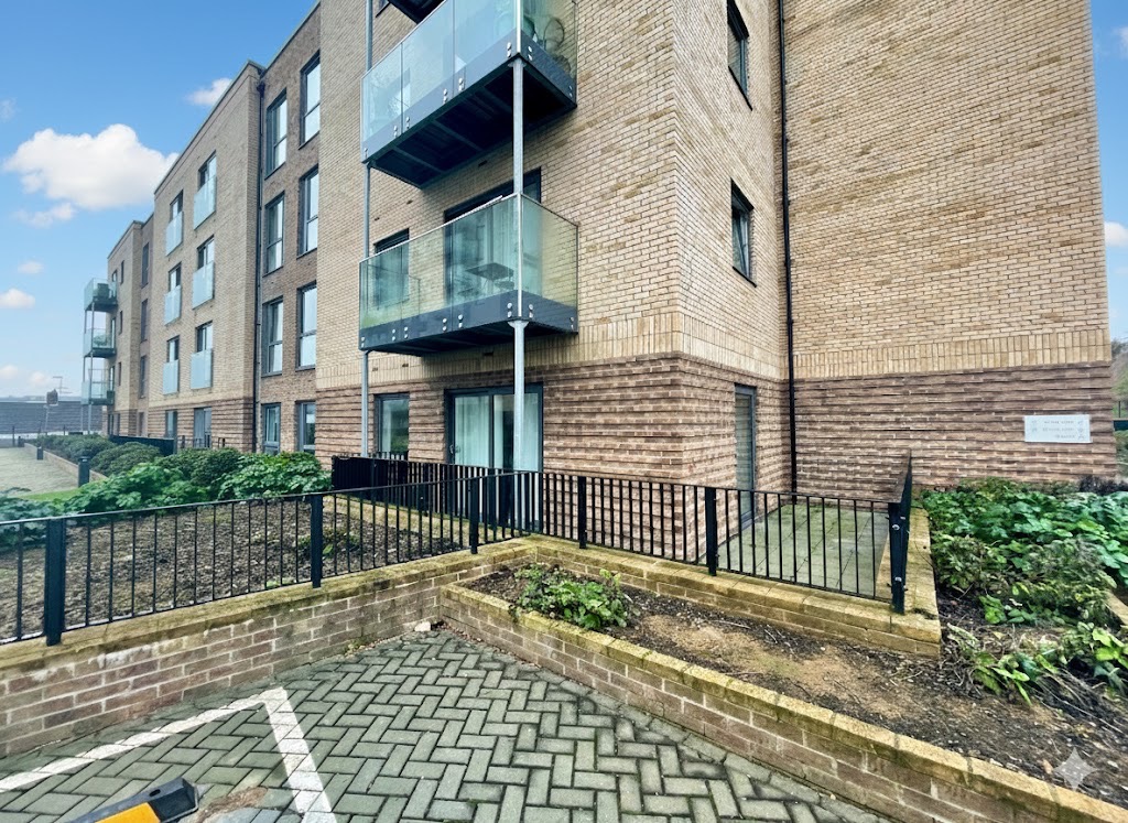 Wilson Court, Stirling Drive, Luton