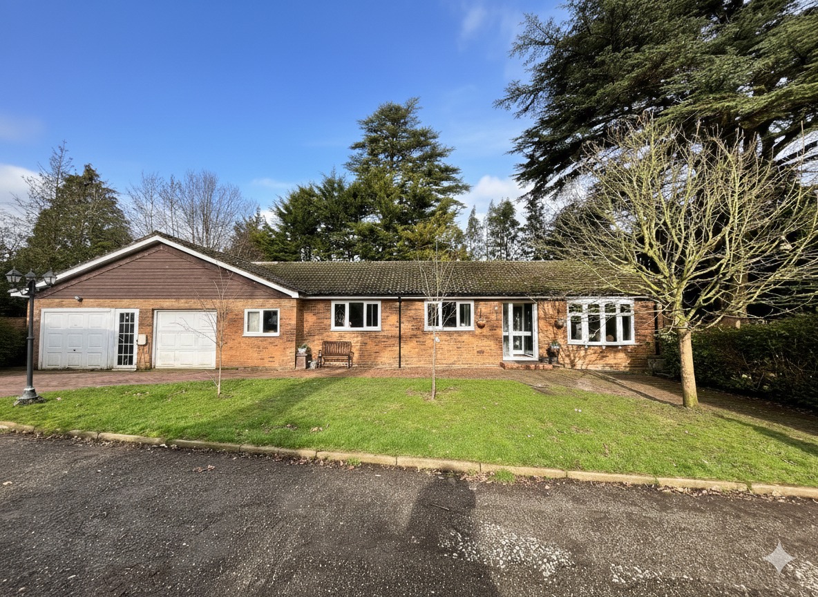 Durler Gardens, Luton, Bedfordshire, LU1 3TA