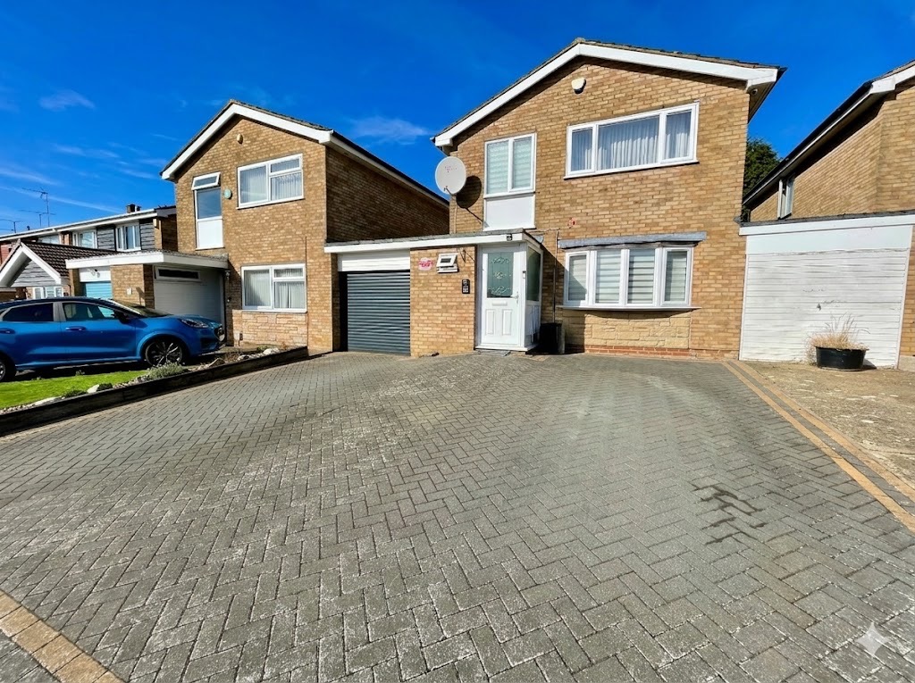 Redgrave Gardens, Luton