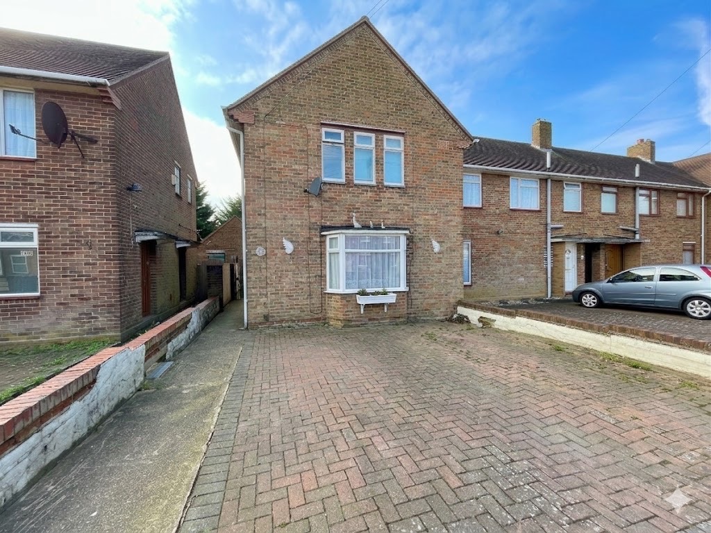 Abbots Wood Road, Luton