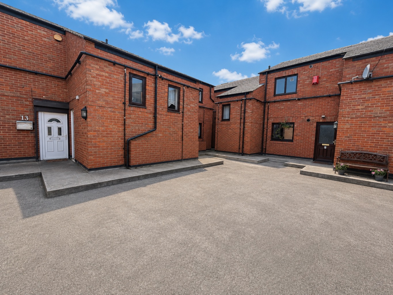 Downlands Court, Browning Road, Luton