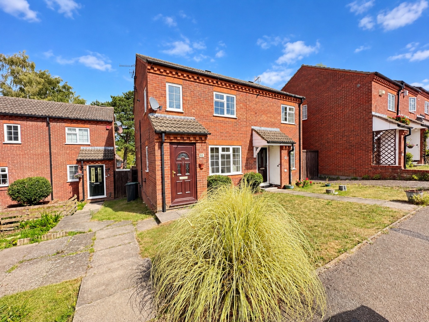 Ormsby Close, Luton