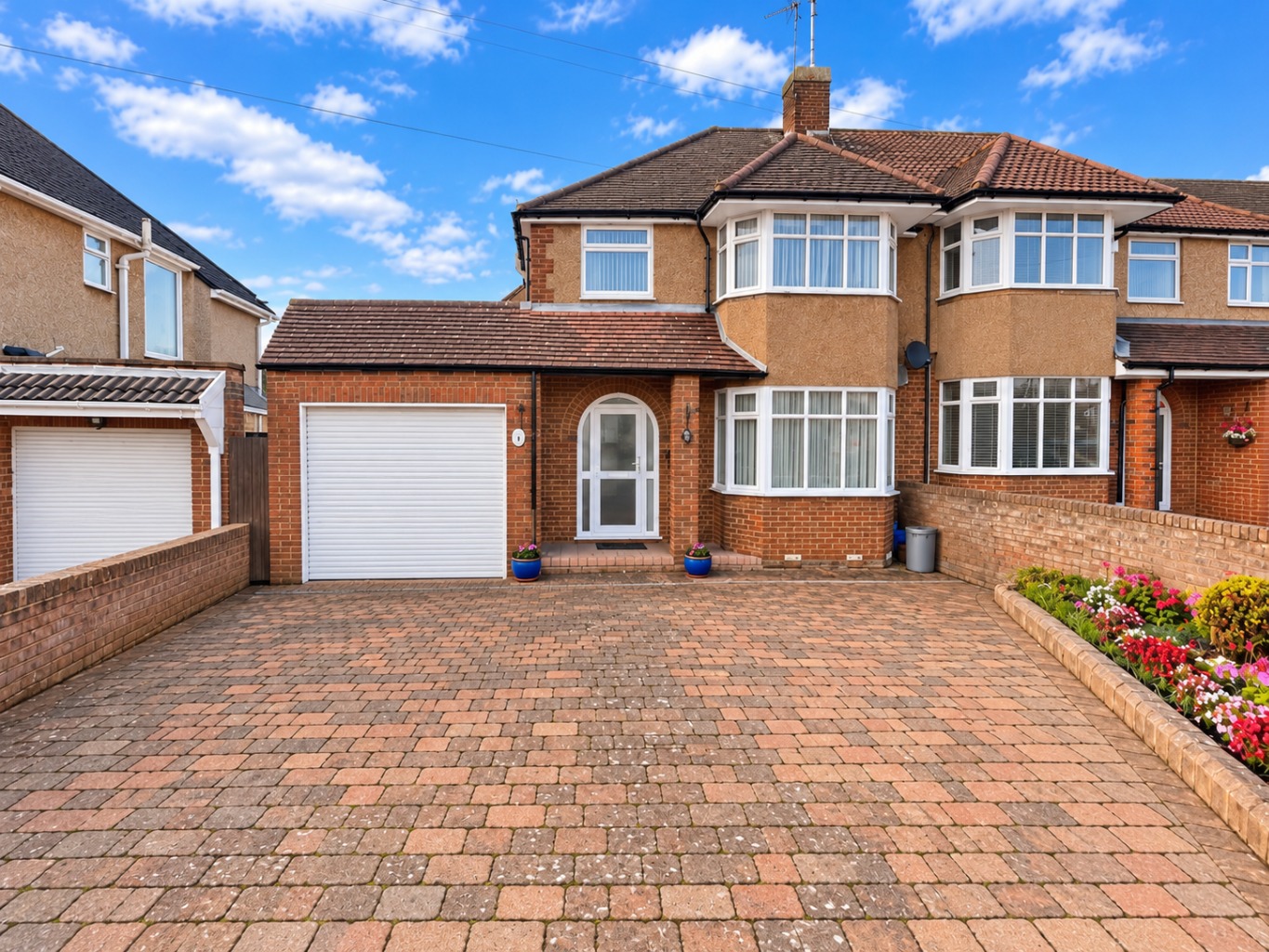 Kingsdown Avenue, Luton