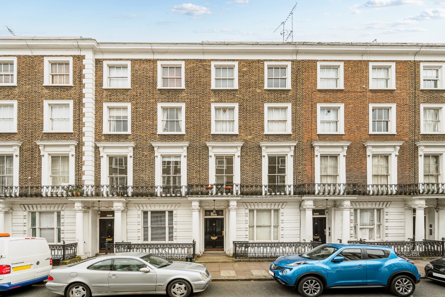 Elegant First Floor Apartment with Balcony in the Heart of Bayswater W2