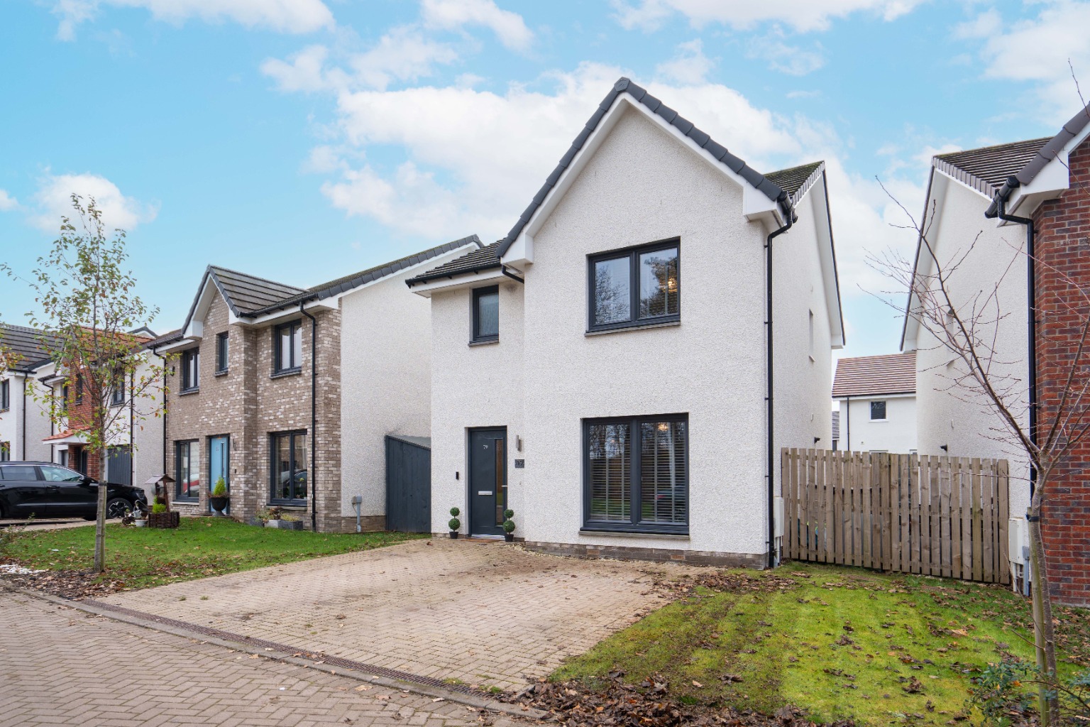 Kaims Crescent, Livingston