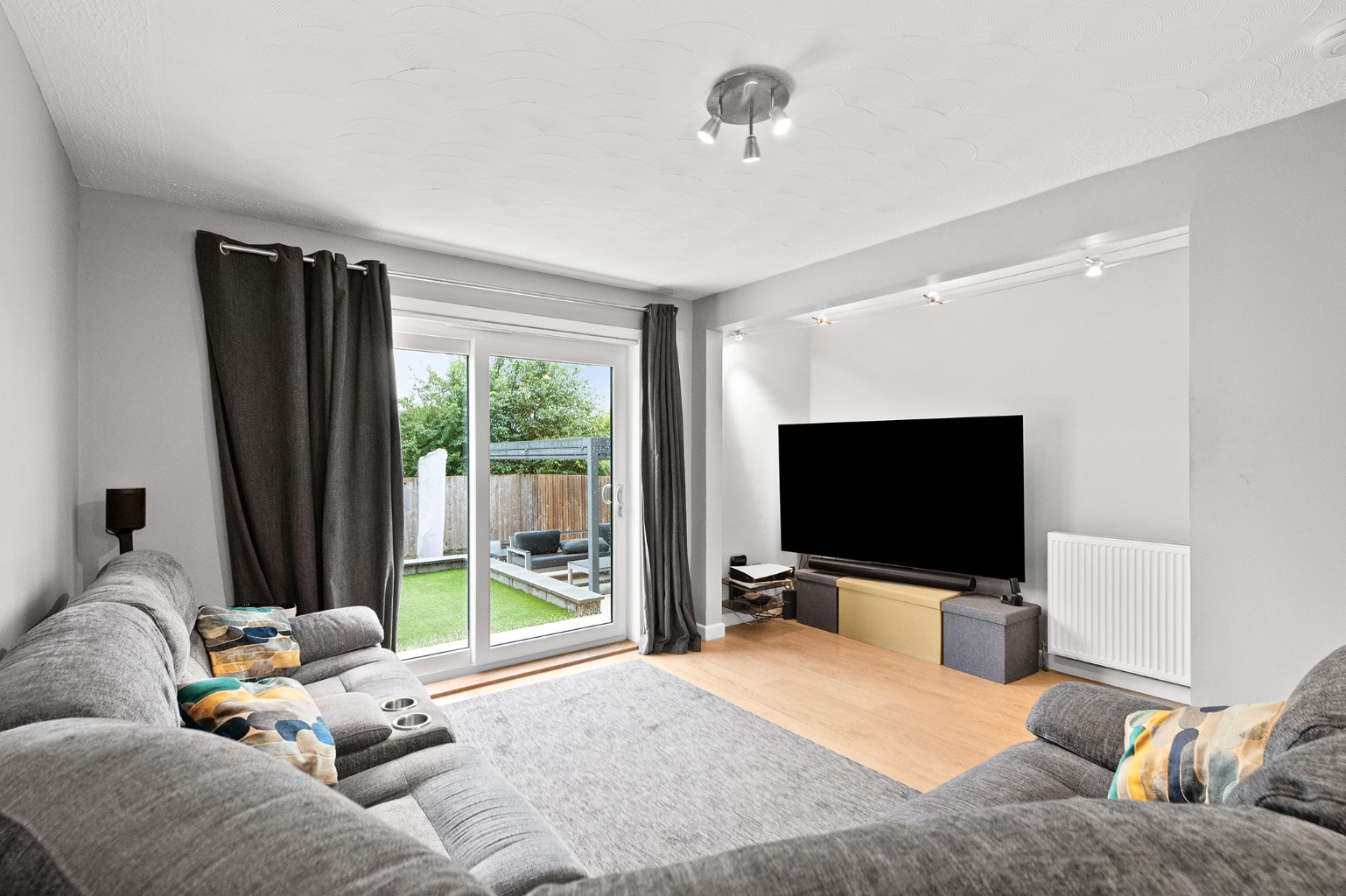 ** New Fixed Price ** Liddle Drive, Bo'ness