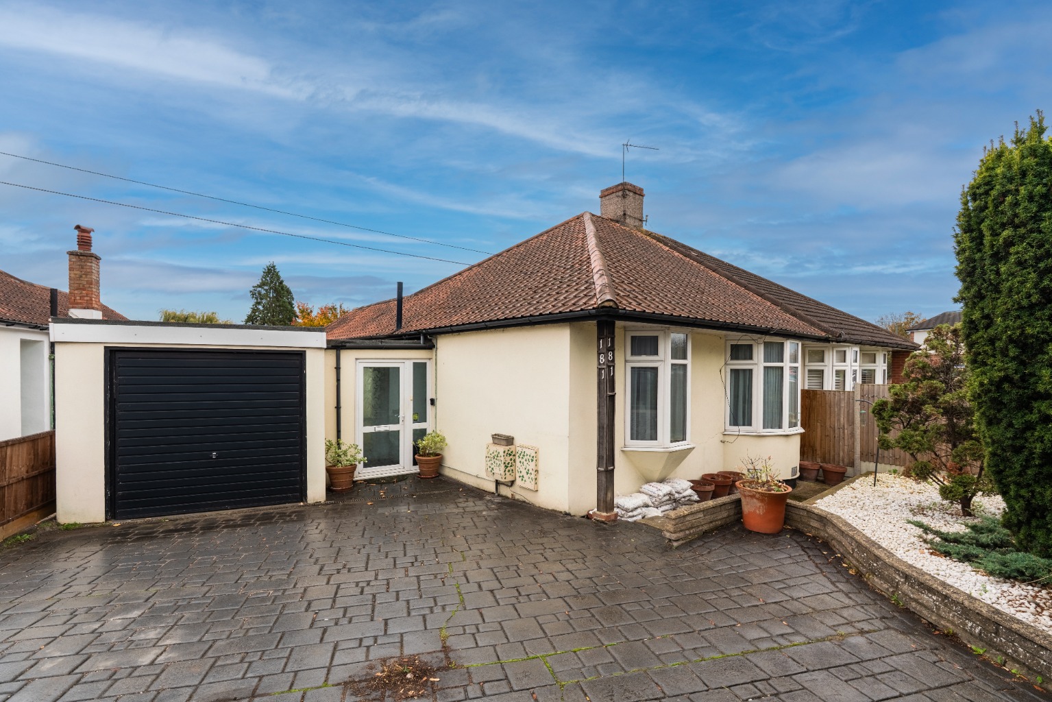 This well-proportioned 2 double bedroom semi-detached bungalow offers fantastic potential for buyers