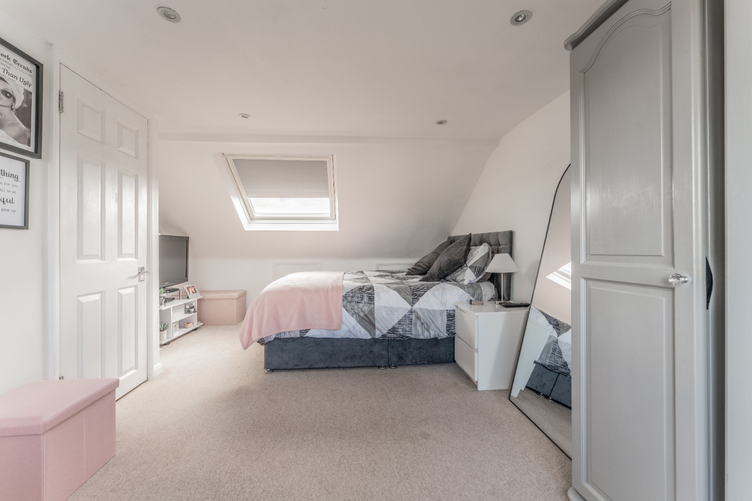 Plaxtol Road, Erith, Kent, DA8