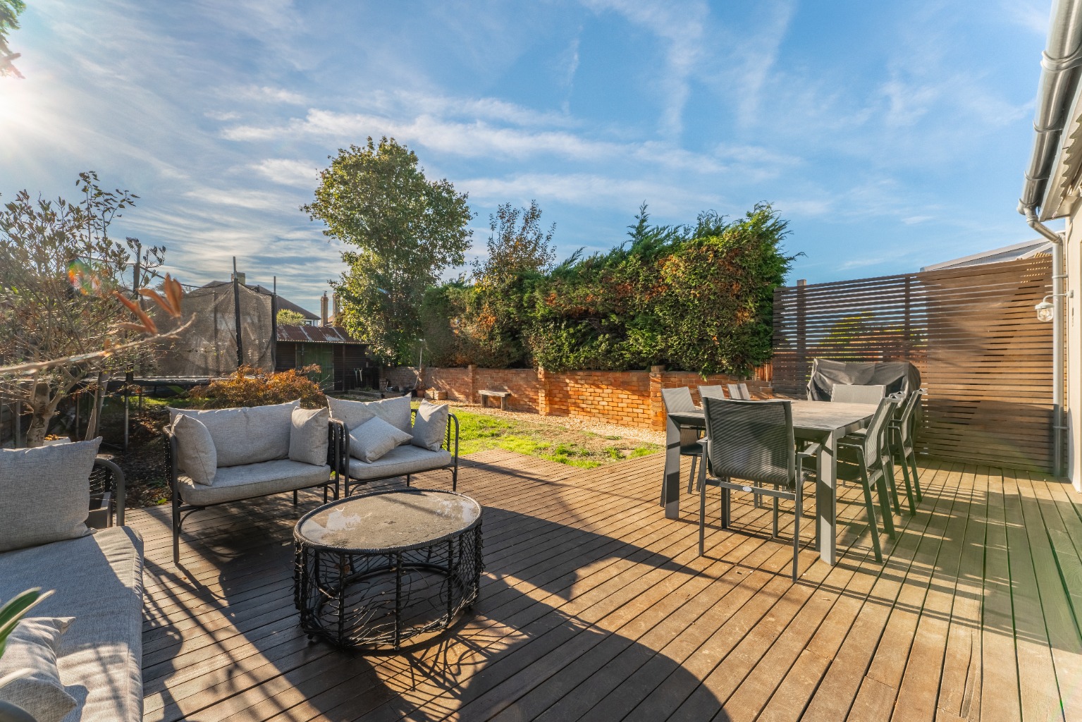 Seaton Road, West Dartford, Kent, DA1